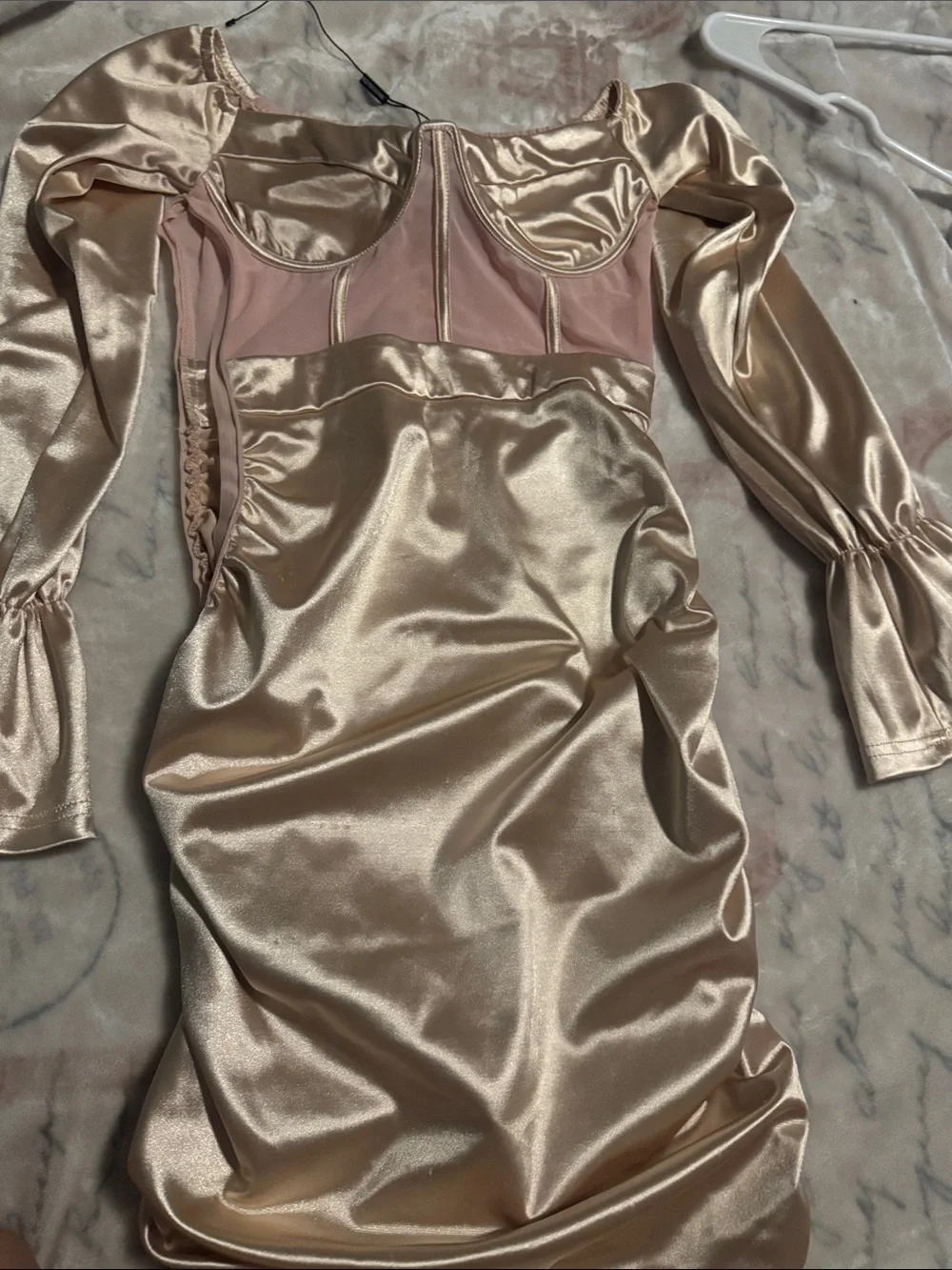 PrettyLittleThing Rose Gold Satin Long Sleeve Corset Mini Dress - Picture 3 of 3